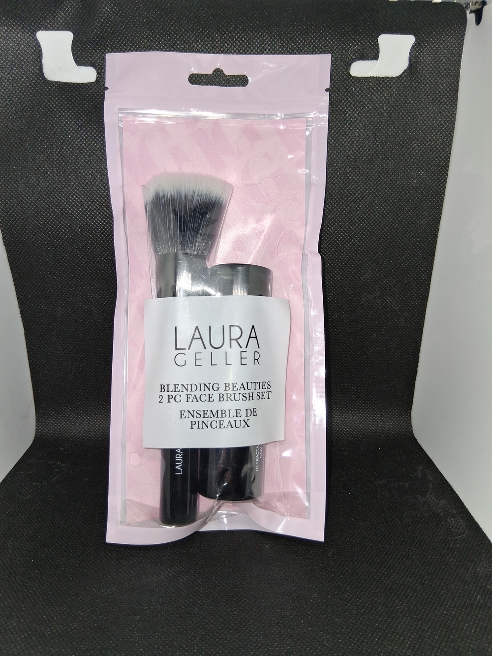 Laura Geller Pink Blending Beauties 2โPc Face Brush Set